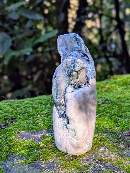 Sculpture anthropomorphique en céramique